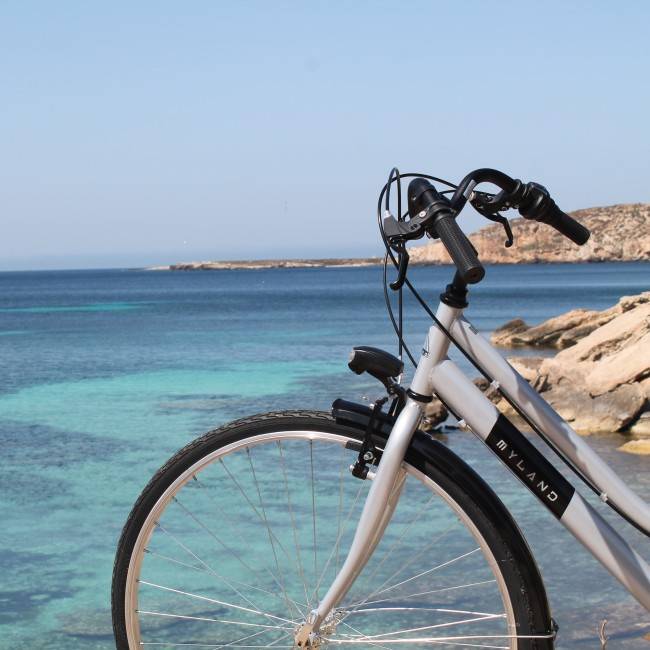 Albertirent.it - Noleggio due ruote a Favignana con booking online